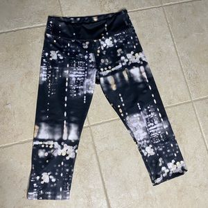 KOS USA woman’s workout leggings